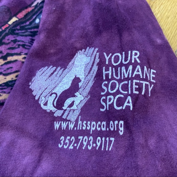 The Mountain 2013 Purple Humane Society SPCA Cat Graphic Tee Size M - Picture 4 of 6